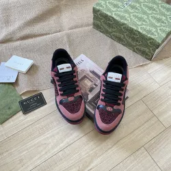 Gucci Shoes for Gucci Unisex Shoes #B51270