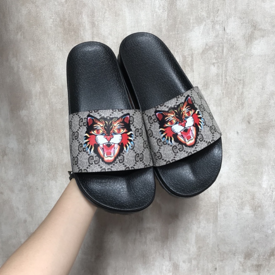 Buy Cheap Explosive Gucci Men&#39;s Slippers #994445 from 0