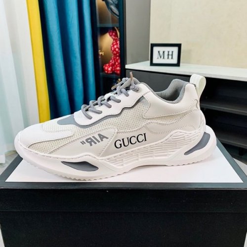 Gucci Shoes for Mens Gucci Sneakers #99911135