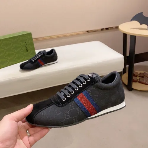 Gucci Shoes for Mens Gucci Sneakers #B52072