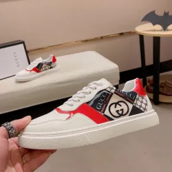 Gucci Shoes for Mens Gucci Sneakers #B52073