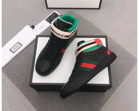 Gucci Shoes for Mens and Woman  Gucci Sneakers #99903136