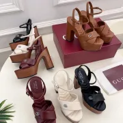 Gucci Shoes for Women Gucci Sandals Women's platform sandal in leather White/Black/Brown/Red #B54139