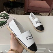 Gucci Shoes for Women Gucci Sneakers #99908138