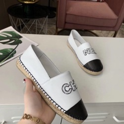 Gucci Shoes for Women Gucci Sneakers #99908138