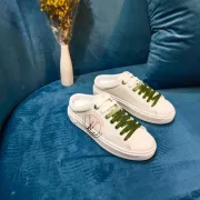 Gucci Shoes for Women Gucci Sneakers #99921040