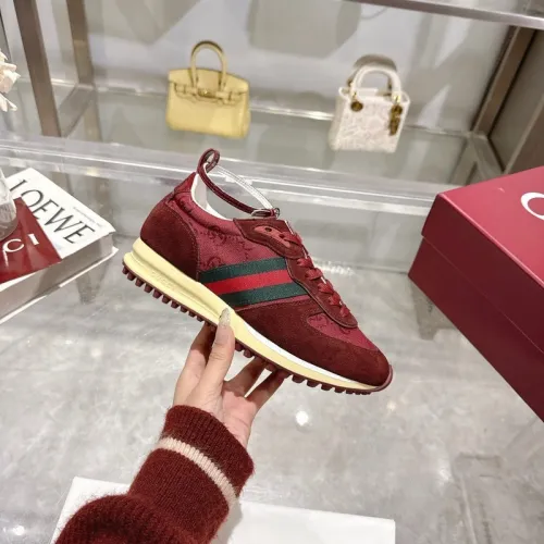 Gucci Shoes for Women Gucci Sneakers #B50654