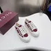 Gucci Shoes for Women Gucci Sneakers #B57002