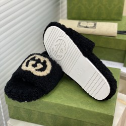 Gucci Shoes for Women's Gucci Slippers #99910098