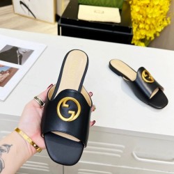 Gucci Shoes for Women's Gucci Slippers #999932040