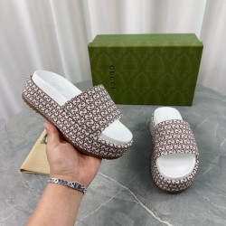  Shoes for Women's  Slippers #B35028