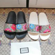 Gucci Slippers for Men and Women Unisex Gucci Sliders #99899205