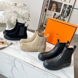 Hermès Chelsea Boots: Timeless Silhouettes in Diverse Textures, Elevating Everyday Style #B54145