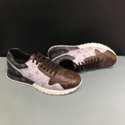 AAAA Original Louis Vuitton leather Sneakers for Men #9124157