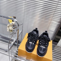 Louis Vuitton Shoes for Louis Vuitton Unisex Shoes #99923165