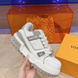 Louis Vuitton Shoes for Louis Vuitton Unisex Shoes #B35294