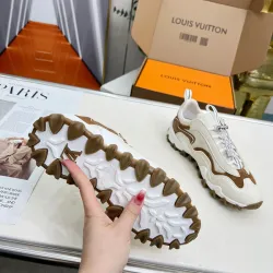 Louis Vuitton Shoes for Louis Vuitton Unisex Shoes #B52843