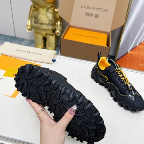 Louis Vuitton Shoes for Louis Vuitton Unisex Shoes #B52846