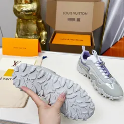 Louis Vuitton Shoes for Louis Vuitton Unisex Shoes #B52848