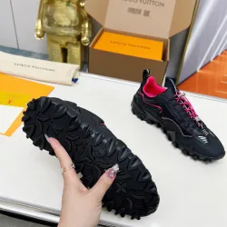 Louis Vuitton Shoes for Louis Vuitton Unisex Shoes #B52849