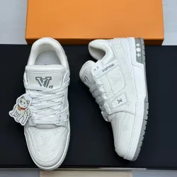 Louis Vuitton Shoes for Louis Vuitton Unisex Shoes #B62081 Louis Vuitton Shoes for Louis Vuitton Unisex Shoes #B62081