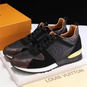 Louis Vuitton Shoes for MEN #893414