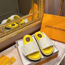Louis Vuitton Shoes for Men And woman  Louis Vuitton Slippers #99907896