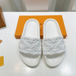 Louis Vuitton Shoes for Men's and women Louis Vuitton Slippers #99920481
