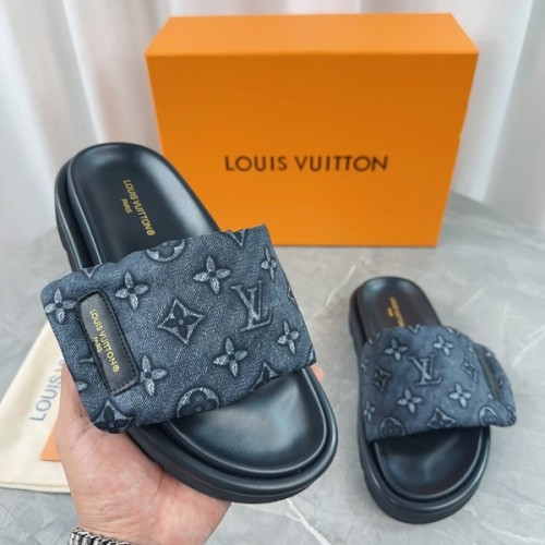 Louis Vuitton Shoes for Men's and women Louis Vuitton Slippers #B35515
