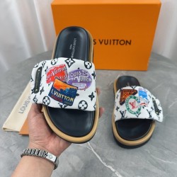 Louis Vuitton Shoes for Men's and women Louis Vuitton Slippers #B35518