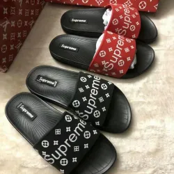 Louis Vuitton Slippers for Men and Women #9131132