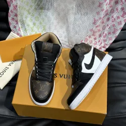 Louis Vuitton Nike Shoes for Men's Louis Vuitton Sneakers #B50266