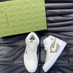 Louis Vuitton Nike Shoes for Men's Louis Vuitton Sneakers #B50267