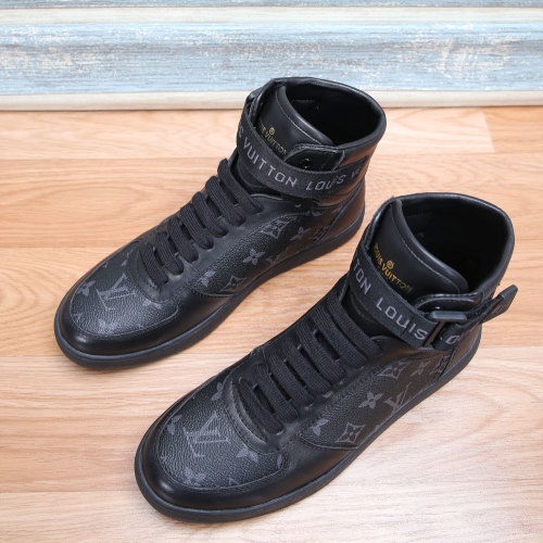 Louis Vuitton Shoes for Men's Louis Vuitton Sneakers #9130978