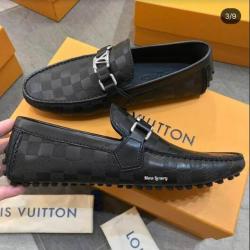 Louis Vuitton Shoes for Men's Louis Vuitton Sneakers #99898746