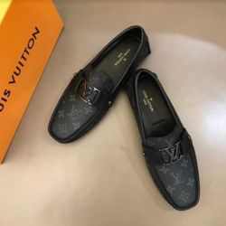 Louis Vuitton Shoes for Men's Louis Vuitton Sneakers #99899531