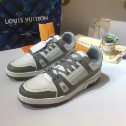 Louis Vuitton Shoes for Men's Louis Vuitton Sneakers #99904937