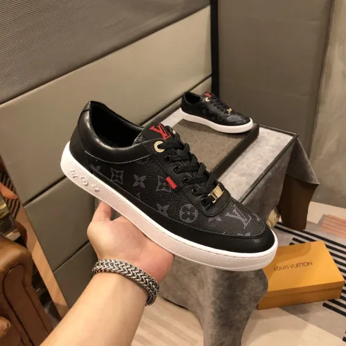 Louis Vuitton Shoes for Men's Louis Vuitton Sneakers #99911993