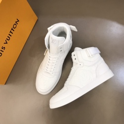 Louis Vuitton Shoes for Men's Louis Vuitton Sneakers #99916279
