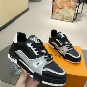 Louis Vuitton Shoes for Men's Louis Vuitton Sneakers #99923773