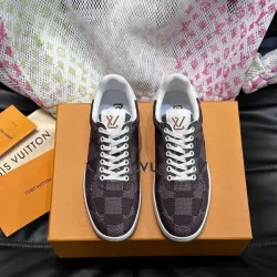 Louis Vuitton Shoes for Men's Louis Vuitton Sneakers #B39561