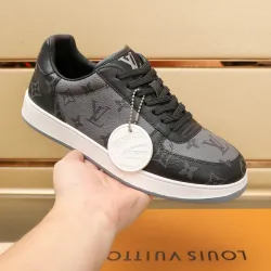 Louis Vuitton Shoes for Men's Louis Vuitton Sneakers #B47589