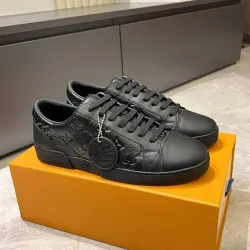 Louis Vuitton Shoes for Men's Louis Vuitton Sneakers #B47609