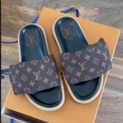 Louis Vuitton Shoes for men and women Louis Vuitton Sneakers #99907311