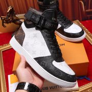Men's Louis Vuitton high Sneakers #9105275