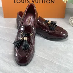 Louis Vuitton Shoes for Women's Louis Vuitton Flats #B58665