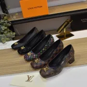 Louis Vuitton Shoes for Women's Louis Vuitton Pumps #B49627