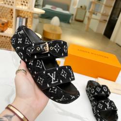 Louis Vuitton Shoes for Women's Louis Vuitton Sandals #99920948