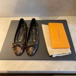 Louis Vuitton Shoes for Women's Louis Vuitton Sandals #999930284