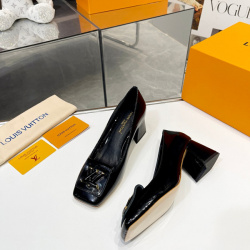 Louis Vuitton Shoes for Women's Louis Vuitton Sandals #999932074